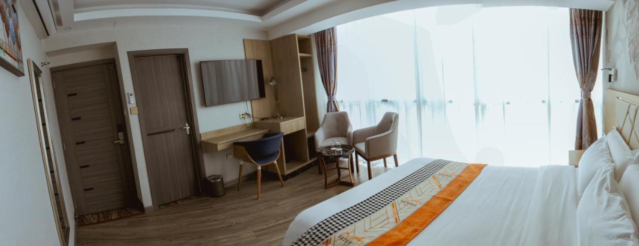Gold Source Hotel Lima Bagian luar foto