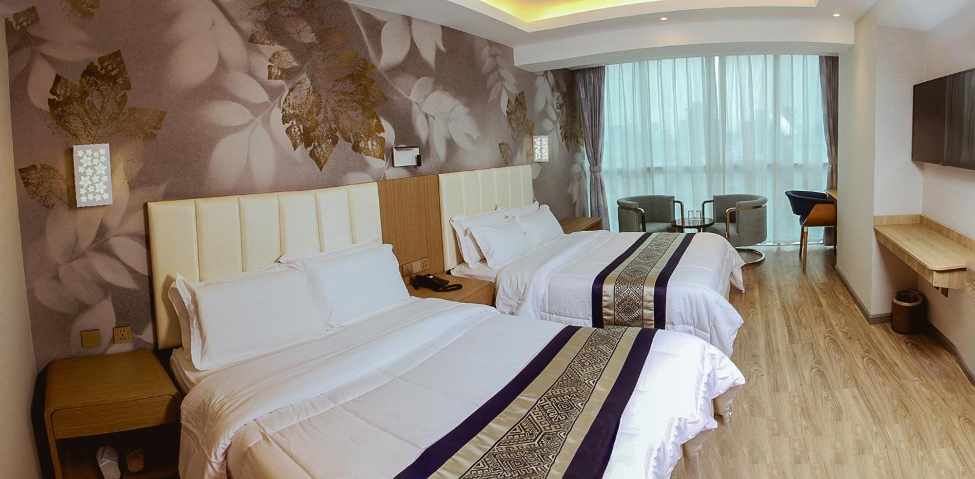 Gold Source Hotel Lima Bagian luar foto